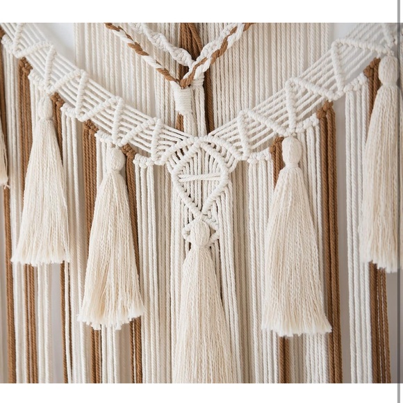 Macramé wall decor - Picture 5 of 7